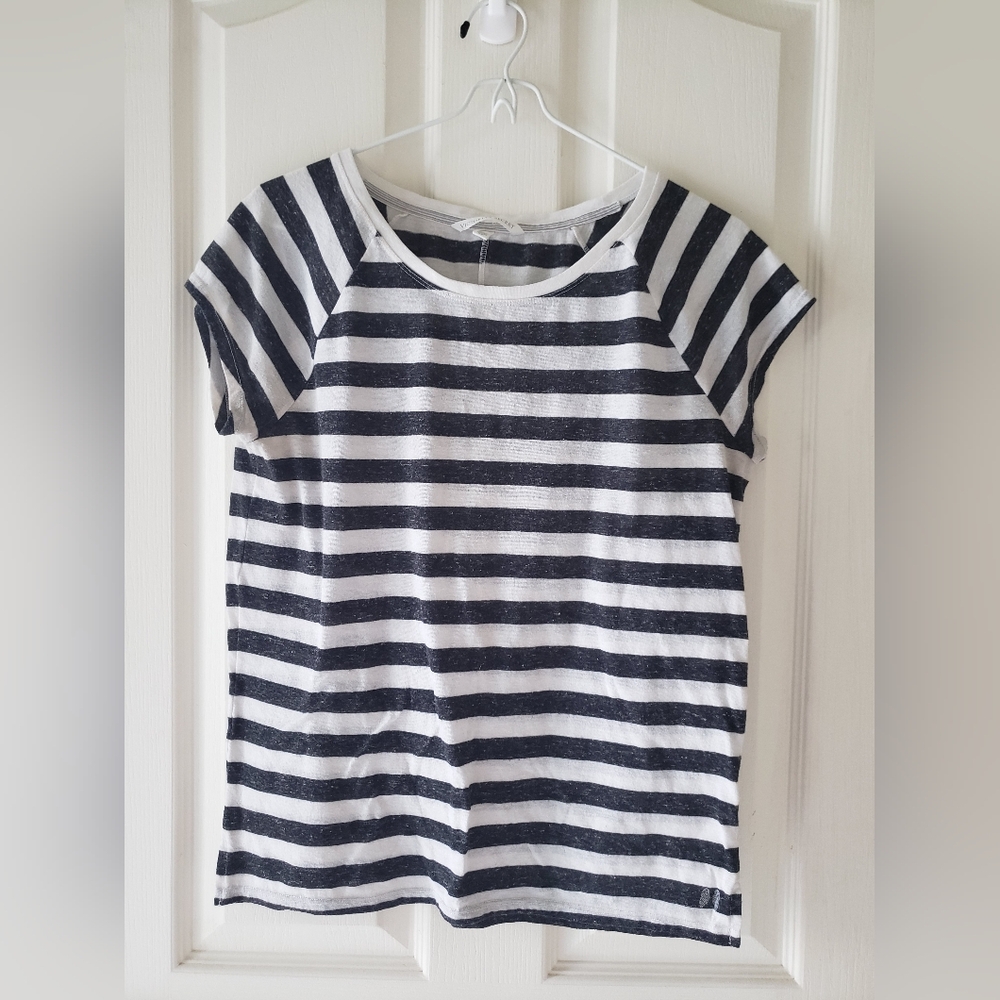 Victoria Secret short sleeve top